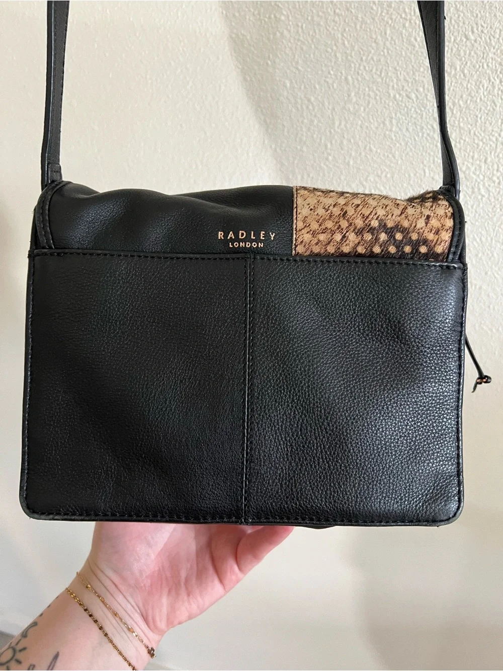 RADLEY London Black Floral Appliqué Crossbody Bag - Picture 4 of 8